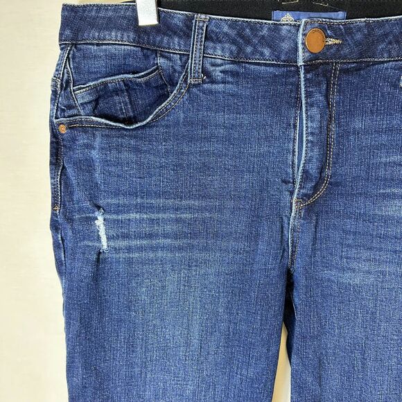 Democracy Blue Medium Wash Mid-Rise Distressed Ab-Solution Cropped Jeans Size 14 - Picture 4 of 15